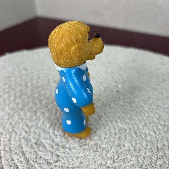 McDonalds Berenstain Bears Mama Bear 1988 Figure Toy - Picture 4 of 5